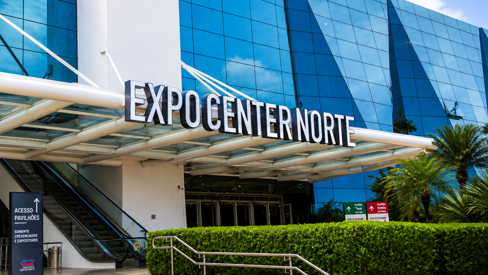 Entrada do Expo Center Norte, em São Paulo